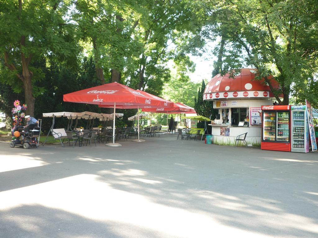 Sea Garden Plaza Apartment - Free Parking Burgasz Szoba fotó