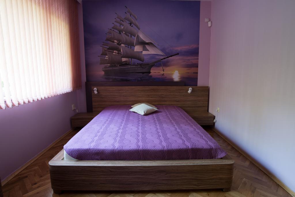 Sea Garden Plaza Apartment - Free Parking Burgasz Szoba fotó